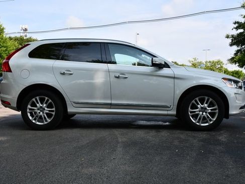 Used 2015 Volvo XC60 T5 Premier FWD image 8