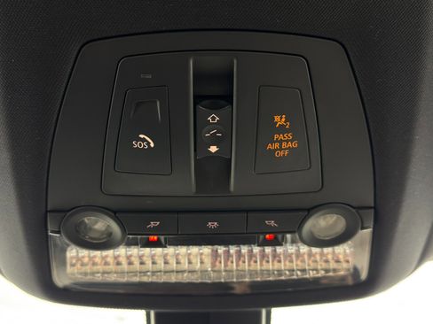 Used 2013 BMW 750Li image 34