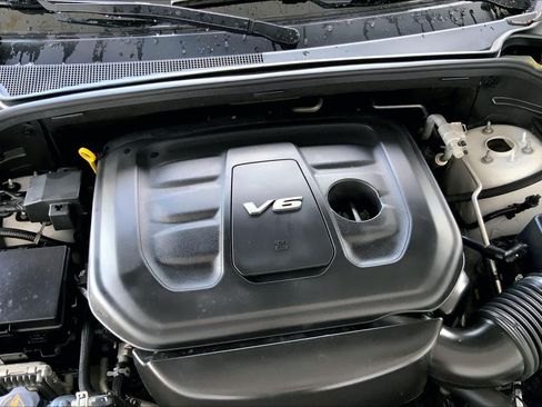Used 2017 Jeep Grand Cherokee Limited AWD/4WD image 31
