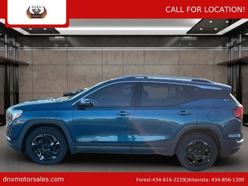 Used 2020 GMC Terrain SLT image 2