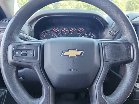 Used 2021 Chevrolet Silverado 1500 Custom AWD/4WD image 12