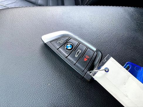 Used 2022 BMW X3 M40i w/ Premium Package image 36