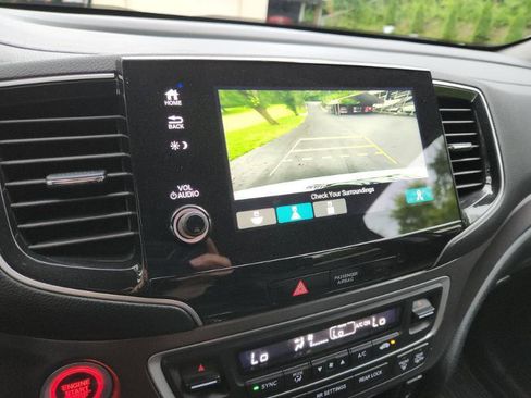 Used 2022 Honda Pilot EX-L image 17