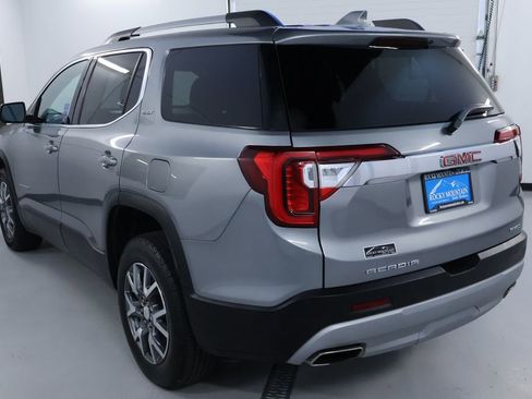 Used 2023 GMC Acadia SLT image 5