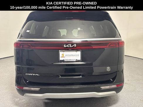 Certified 2023 Kia Carnival LX image 31
