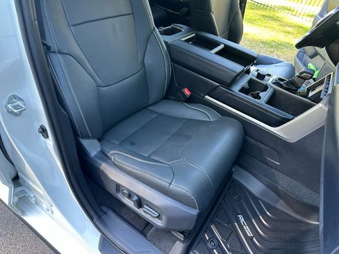 Used 2026 Toyota Tundra SR5 w/ SR5 Premium Package AWD/4WD image 27