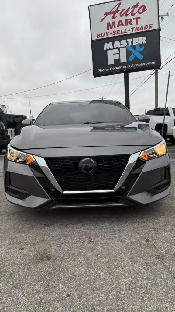 Used 2022 Nissan Sentra SV w/ All-Weather Package FWD image 2