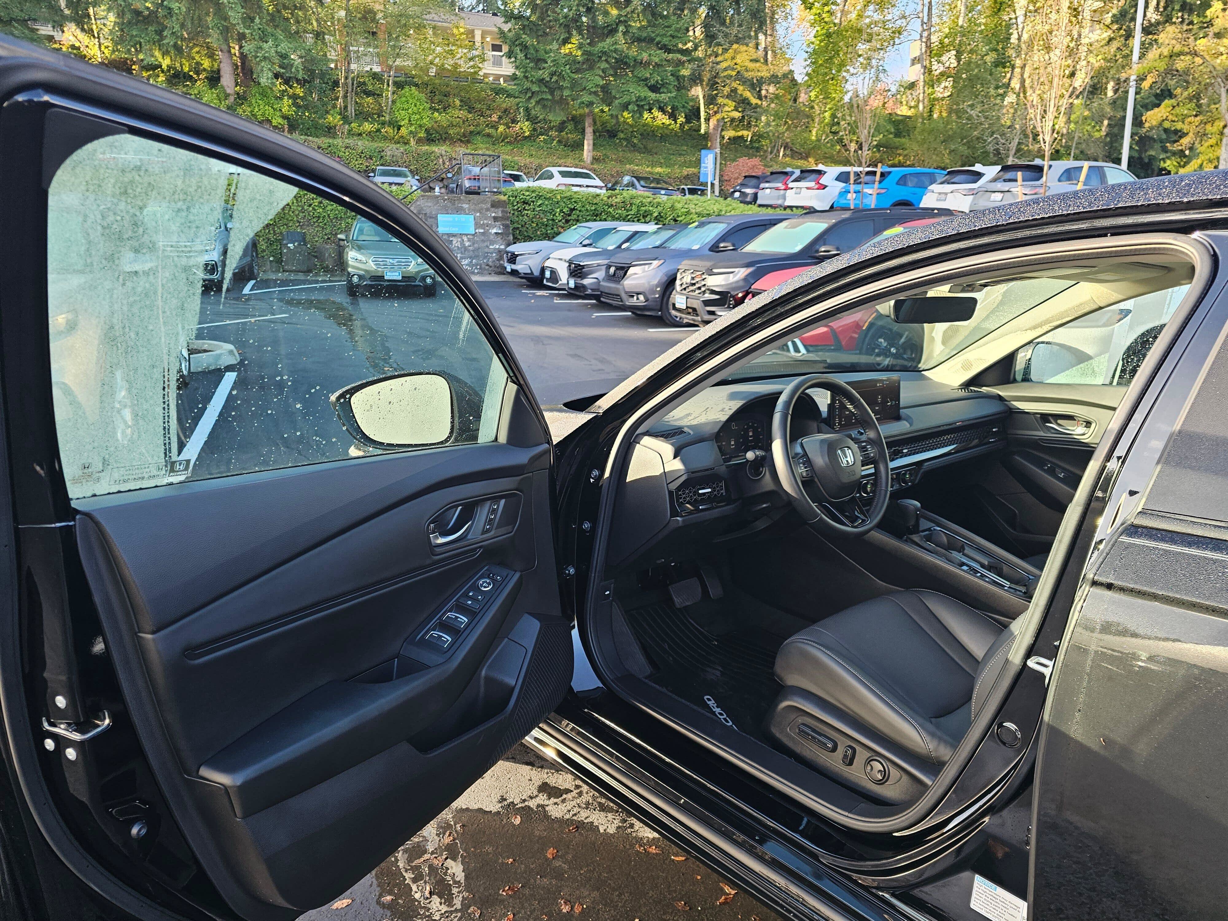 Used 2025 Honda Accord EX-L image 23