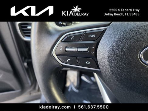 Used 2020 Hyundai Santa Fe Limited image 21