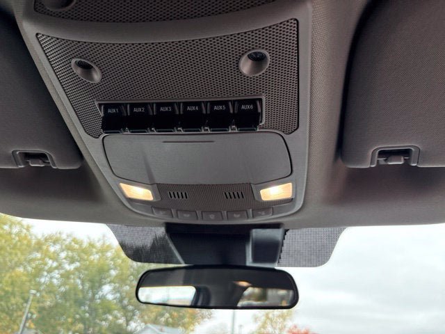 Used 2020 Ford F250 XLT w/ XLT Premium Package AWD/4WD image 9
