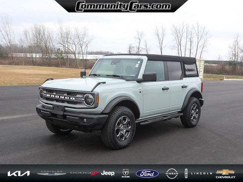 Used 2021 Ford Bronco Big Bend image 2