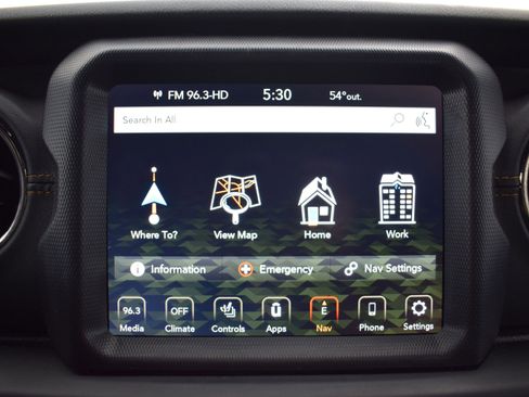 Used 2021 Jeep Wrangler Unlimited Sahara image 18