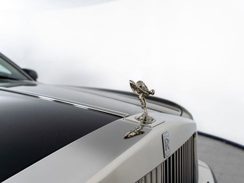 Used 2002 Rolls-Royce Park Ward RWD image 11