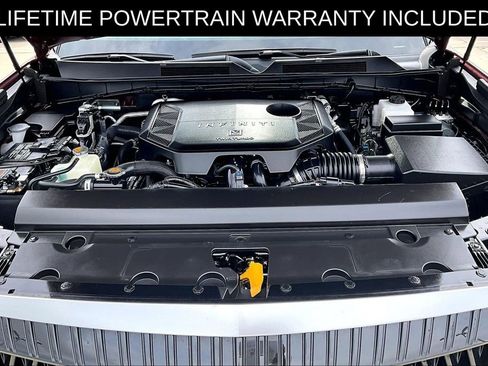 Certified 2025 INFINITI QX80 Luxe image 11