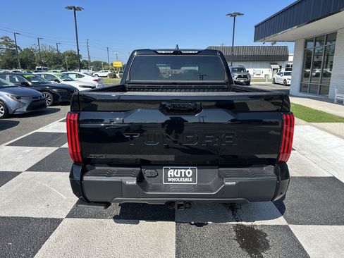 Used 2026 Toyota Tundra Limited AWD/4WD image 4