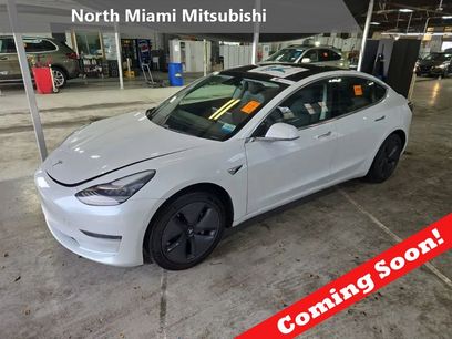 Used 2019 Tesla Model 3 Standard Range Plus