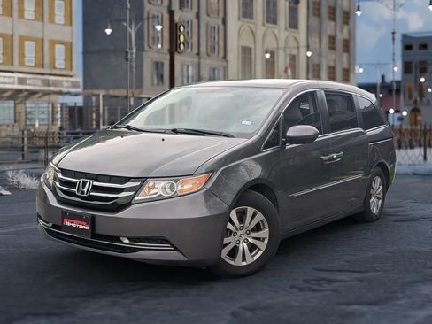 Used 2014 Honda Odyssey EX image 3