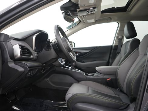 Used 2024 Subaru Outback Onyx Edition XT AWD/4WD image 23