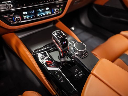 Used 2021 BMW M5 w/ Executive Package image 55