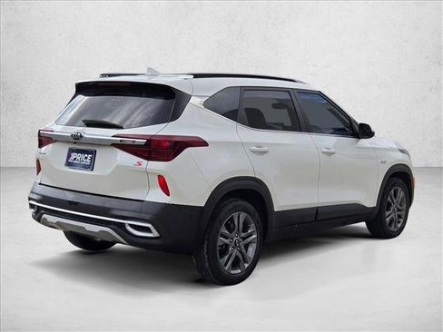 Used 2021 Kia Seltos S AWD/4WD image 3