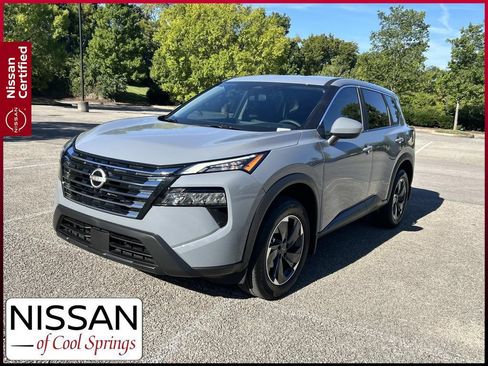 Certified 2026 Nissan Rogue SV FWD image 3