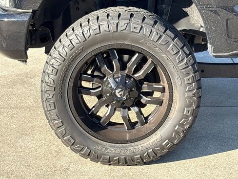 Used 2021 Ford F350 Limited image 12