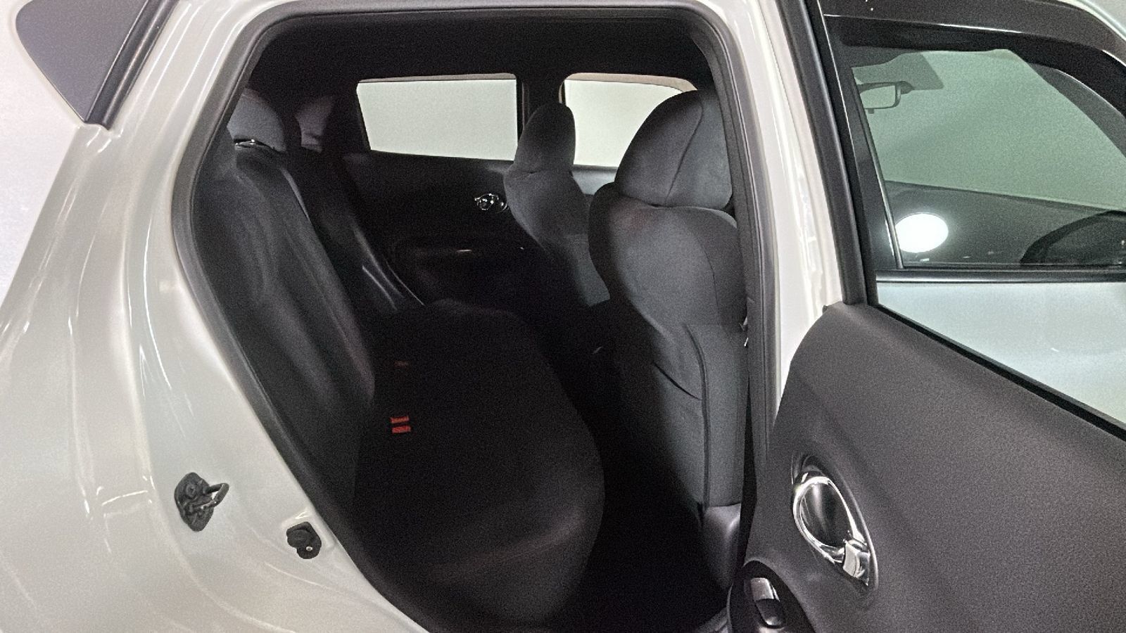 Used 2013 Nissan Juke NISMO AWD/4WD image 34