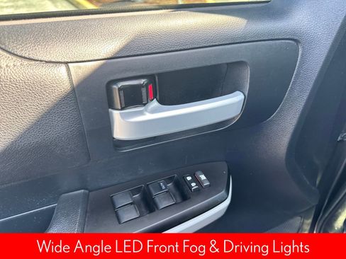 Used 2019 Toyota Tundra SR5 image 17