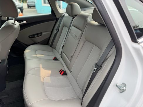 Used 2016 Buick Verano Sport Touring FWD image 9