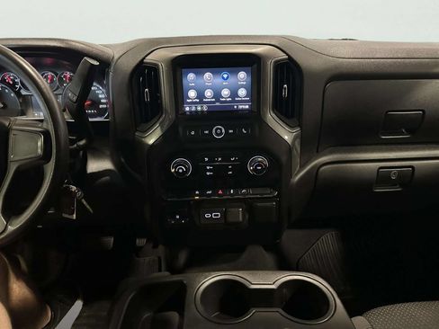 Used 2021 Chevrolet Silverado 1500 Custom AWD/4WD image 28