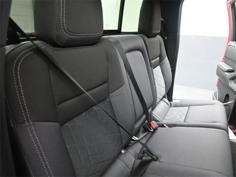 New 2026 Nissan Frontier SV image 25