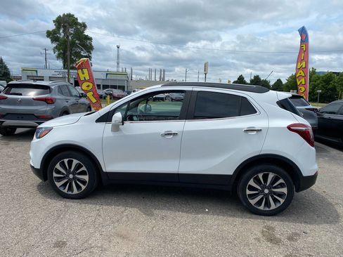 Used 2019 Buick Encore Essence image 5