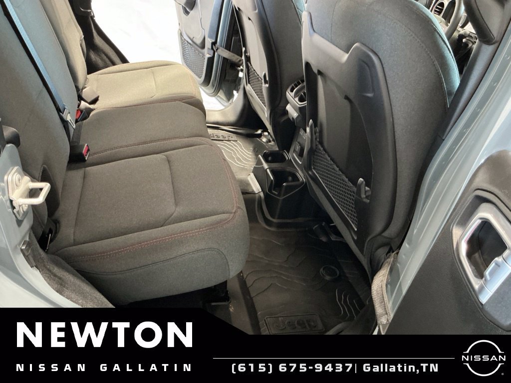 Used 2024 Jeep Wrangler Unlimited Rubicon AWD/4WD image 21