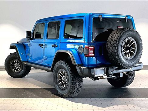 Used 2024 Jeep Wrangler Unlimited Rubicon 392 image 3