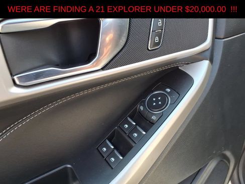 Used 2021 Ford Explorer XLT w/ Equipment Group 202A AWD/4WD image 15