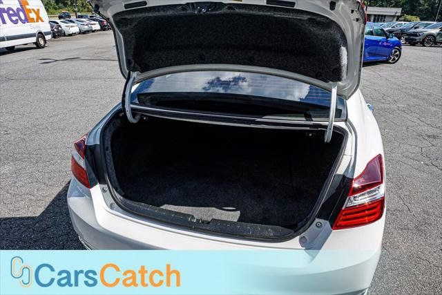 Used 2017 Honda Accord Sport image 37