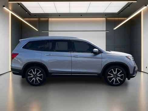 Used 2019 Honda Pilot Elite image 7