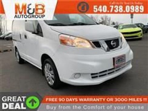 Used 2017 Nissan NV200 SV w/ Technology Package image 1