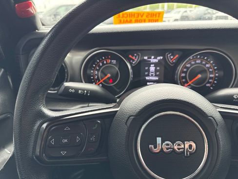 Used 2018 Jeep Wrangler Unlimited Sport AWD/4WD image 26