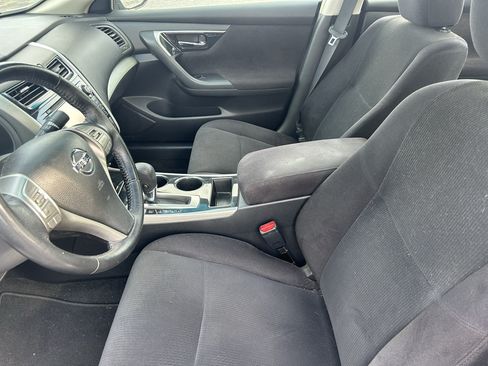 Used 2013 Nissan Altima 2.5 SV w/ 2.5SV Convenience Pkg FWD image 9