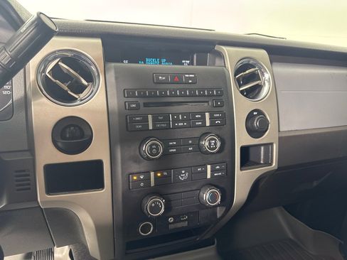 Used 2012 Ford F150 XLT w/ XLT Chrome Pkg image 17