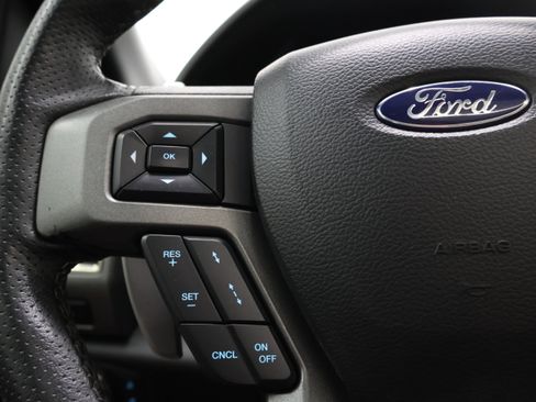 Used 2019 Ford F150 Raptor w/ Equipment Group 802A Luxury AWD/4WD image 16
