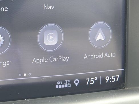 Used 2018 GMC Terrain SLT w/ Preferred Package FWD image 4