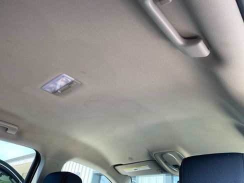 Used 2016 Chevrolet Equinox LT w/ Convenience Package image 19