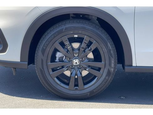 Certified 2026 Honda HR-V Sport image 10