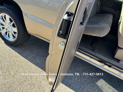 Used 2005 Chevrolet Silverado 1500 LS w/ Light Duty Power Package image 37