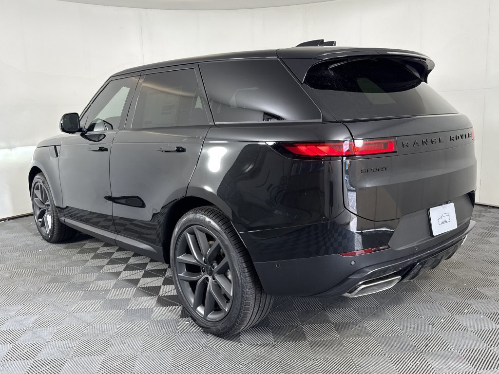 New 2027 Land Rover Range Rover Sport SE AWD/4WD image 3