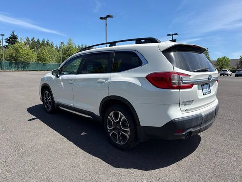 Used 2023 Subaru Ascent Limited AWD/4WD image 5