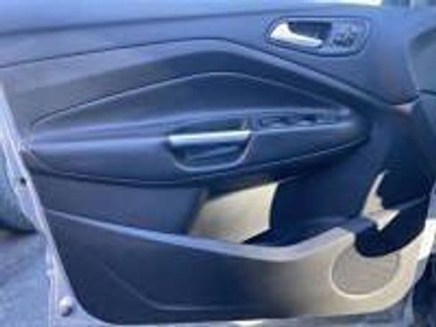 Used 2017 Ford Escape Titanium AWD/4WD image 25