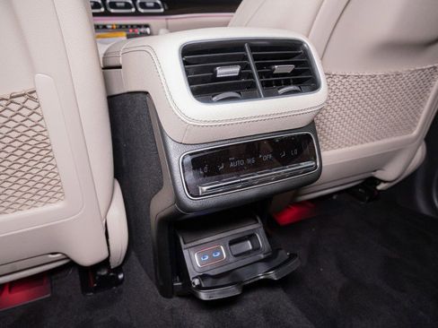 New 2026 Mercedes-Benz GLS 450 4MATIC image 25